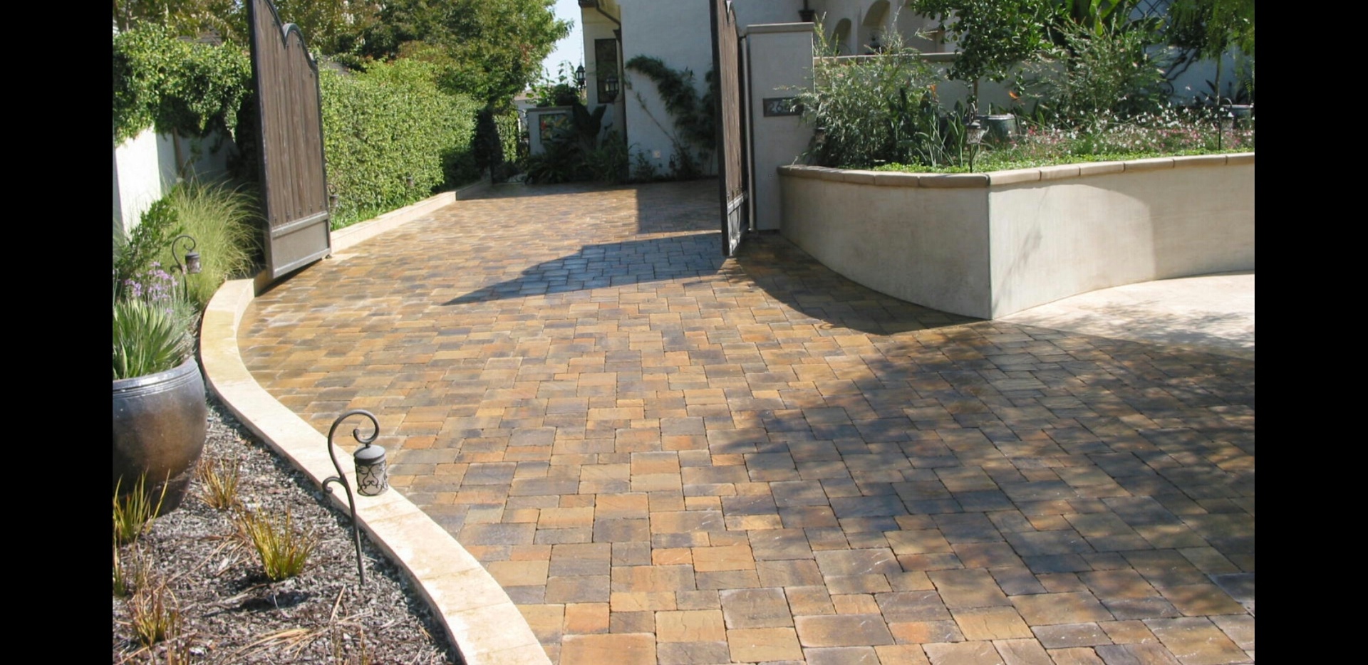 Custom paver driveway